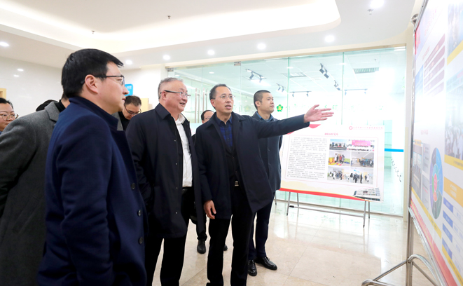 徐保华一行莅临康复分院调研指导工作