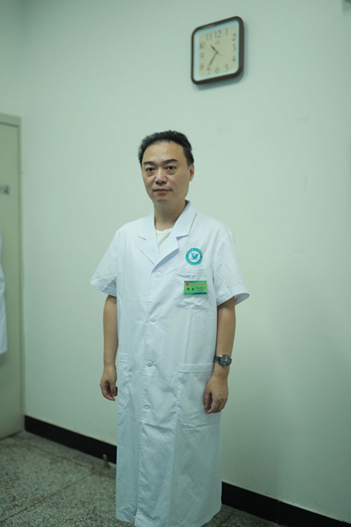 黄忠——第十四批四川省卫生健康委学术技术带头人