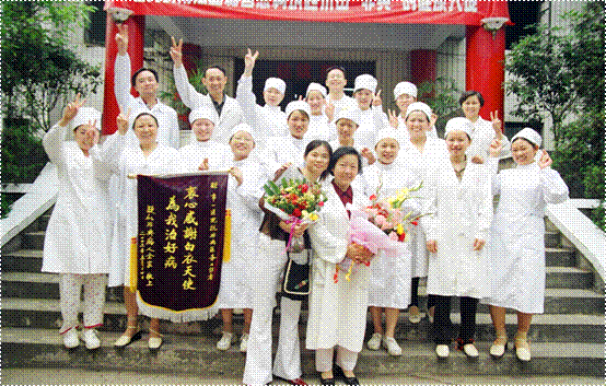 2003年5月，首例非典病人治愈出院.png